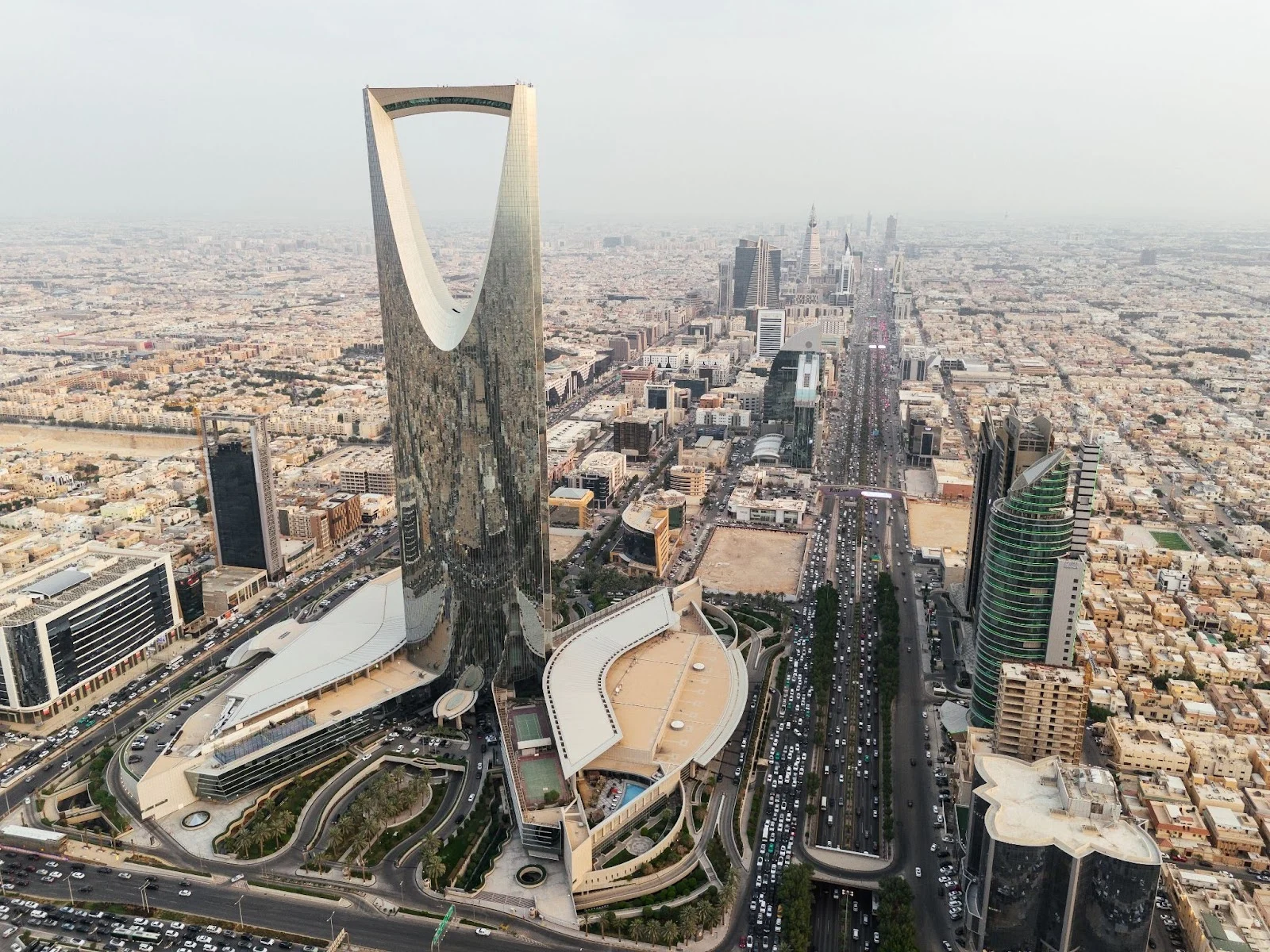 What Businesses Should Clarify Before Starting a Project in Saudi Arabia